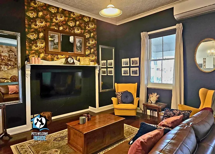 3 Bedroom Little Addis Cottage In Historic Kalgoorlie